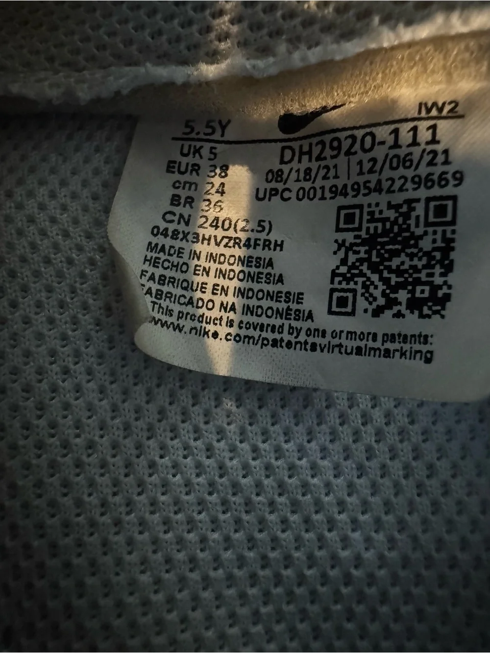 Nike AF1 5.5Y white leather Air Force 1 youth size 5.5 (missing insoles)
